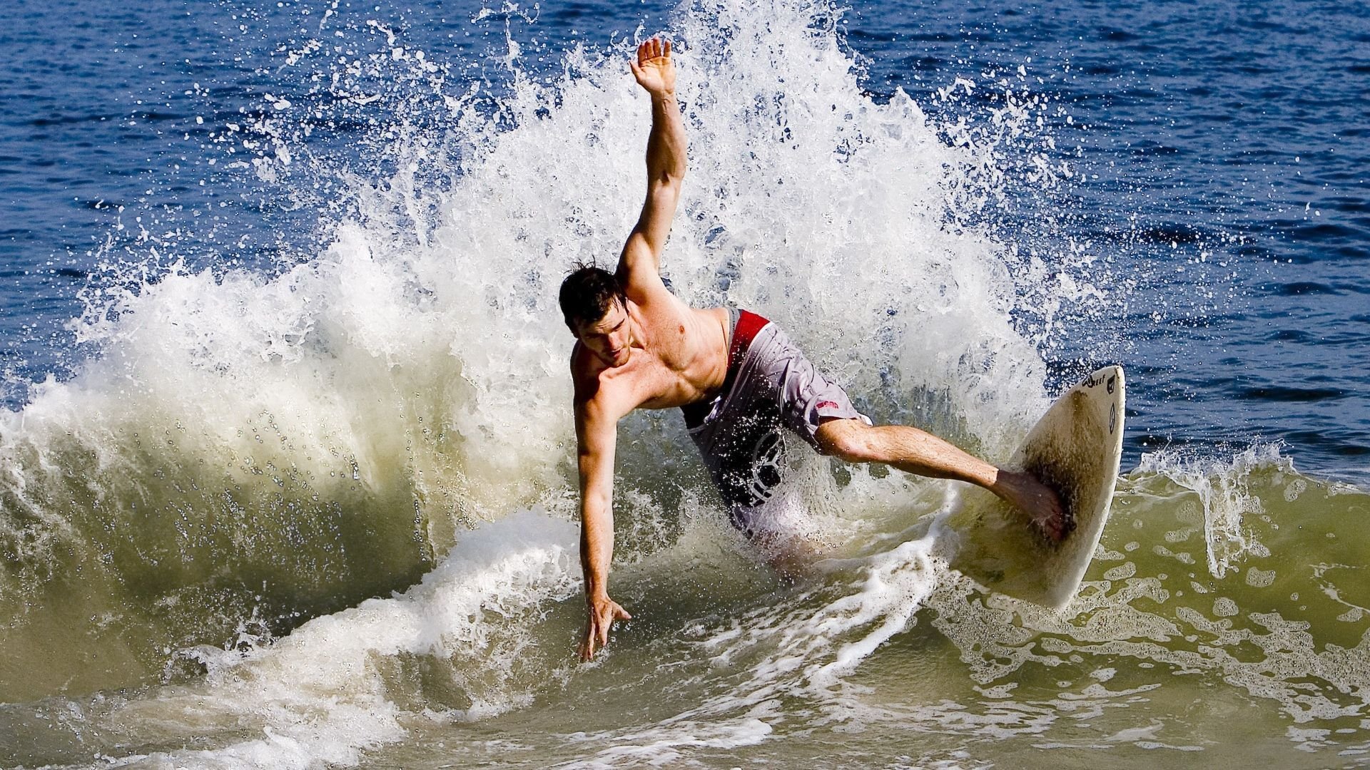 爵士队打出“补锅”精神，坚韧不拔夺胜利，爵士队造对手失误能力