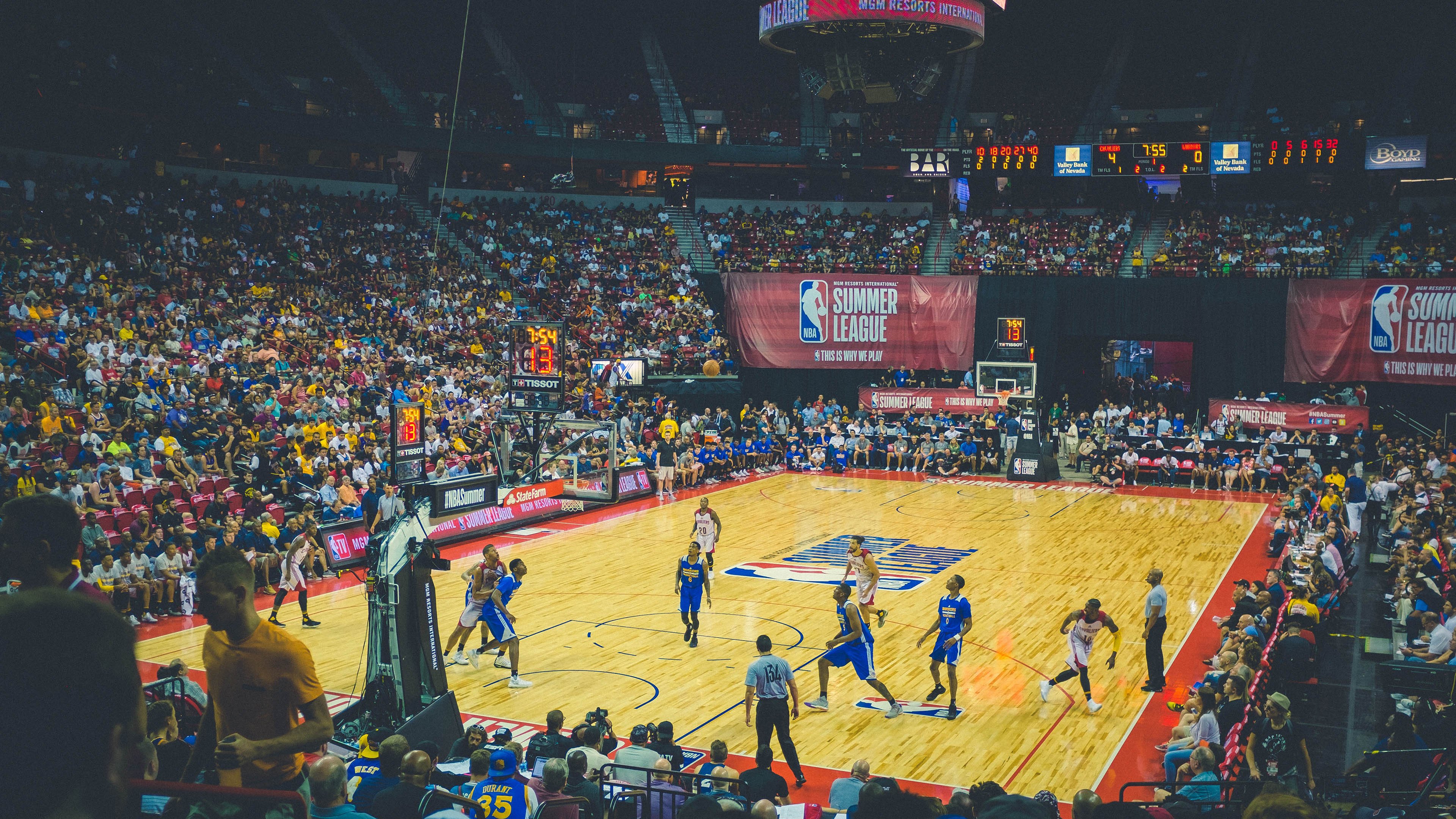 电竞与篮球跨界结合，异军突起的文化新风潮，电竞和nba