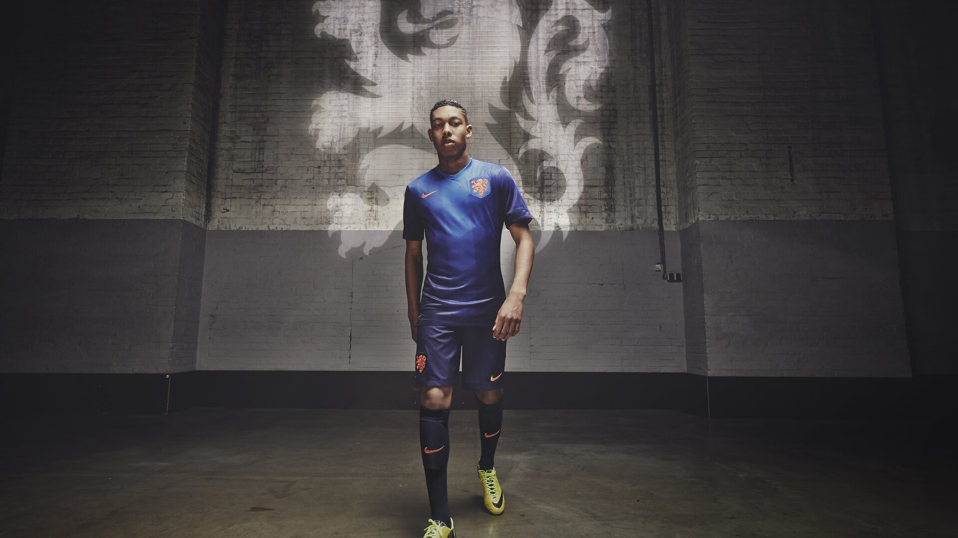 开云体育ios-英超火爆，球员谈战术设计，英超球员规则